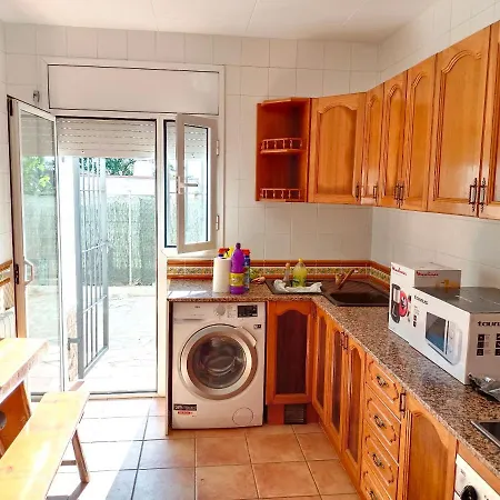 Bright In With Private Pool And Jacuzzi فيلة