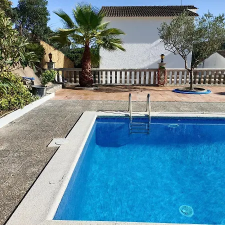 Villa Bright In With Private Pool And Jacuzzi *