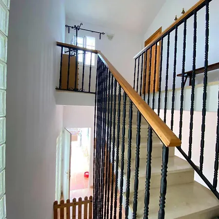 Bright In With Private Pool And Jacuzzi Villa