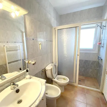Villa Bright In With Private Pool And Jacuzzi *