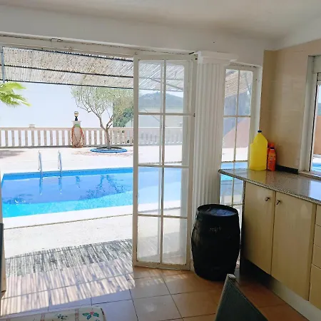 Villa Bright In With Private Pool And Jacuzzi