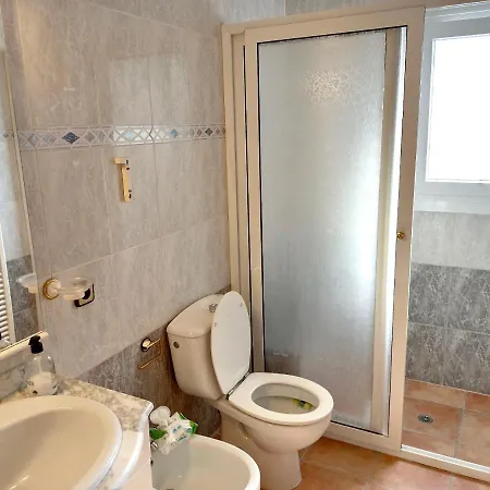 Villa Bright In With Private Pool And Jacuzzi